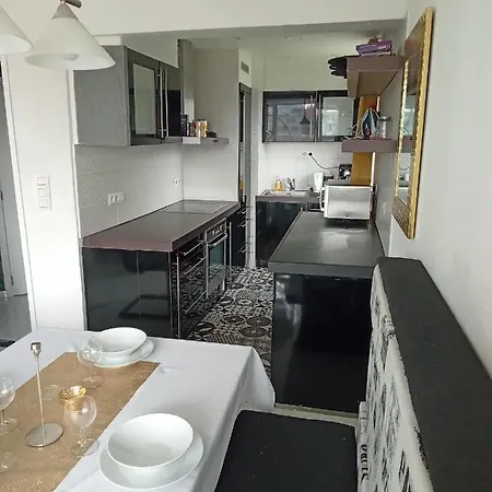 Centre Médiacité Possible Parking Terrasse Immense 8ème Pour 2 Personnes Apartamento Lieja