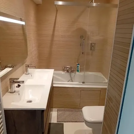 Centre Médiacité Possible Parking Terrasse Immense 8ème Pour 2 Personnes Apartamento