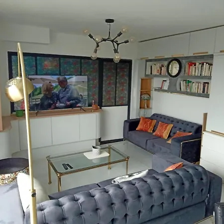 Centre Médiacité Possible Parking Terrasse Immense 8ème Pour 2 Personnes * Lieja